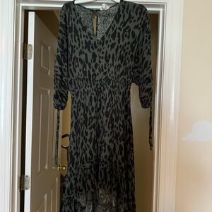 Asymmetrical dress (hi low)